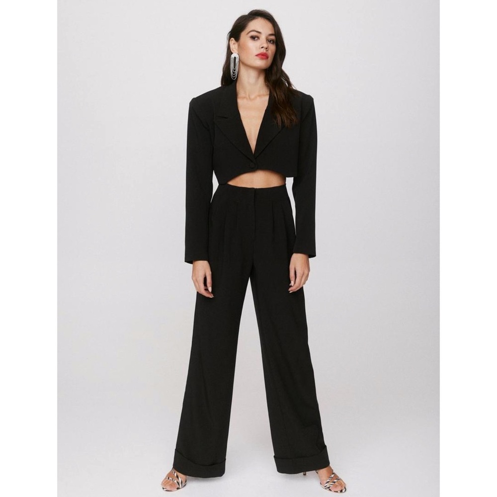 Cropped blazer and pant set